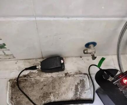 忻府屋顶漏水维修公司分享下卫生间漏水的危害及解决方法
